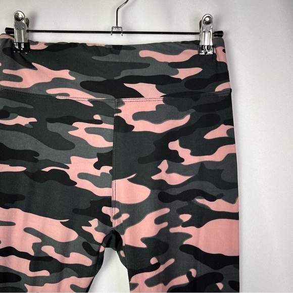 Suzette Gray & Pink Camo Print Soft Leggings OS - Picture 3 of 3
